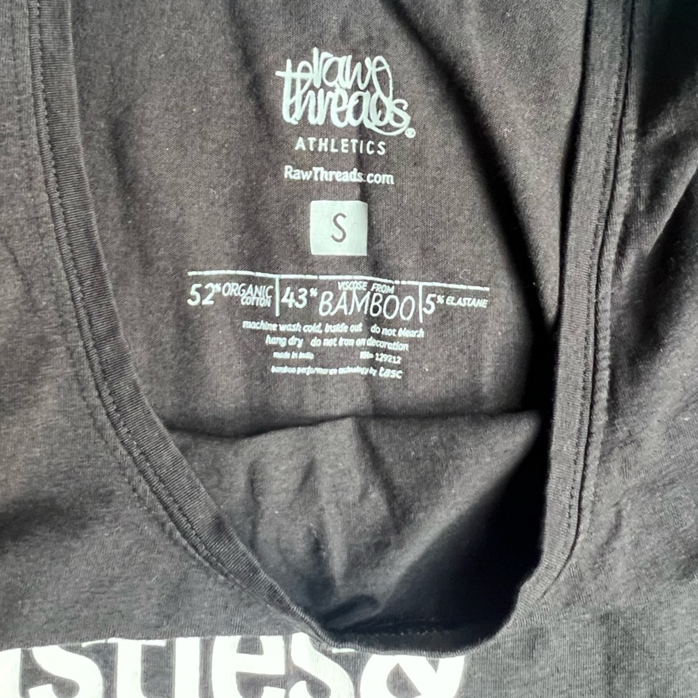 Raw Threads medium tank NWOT